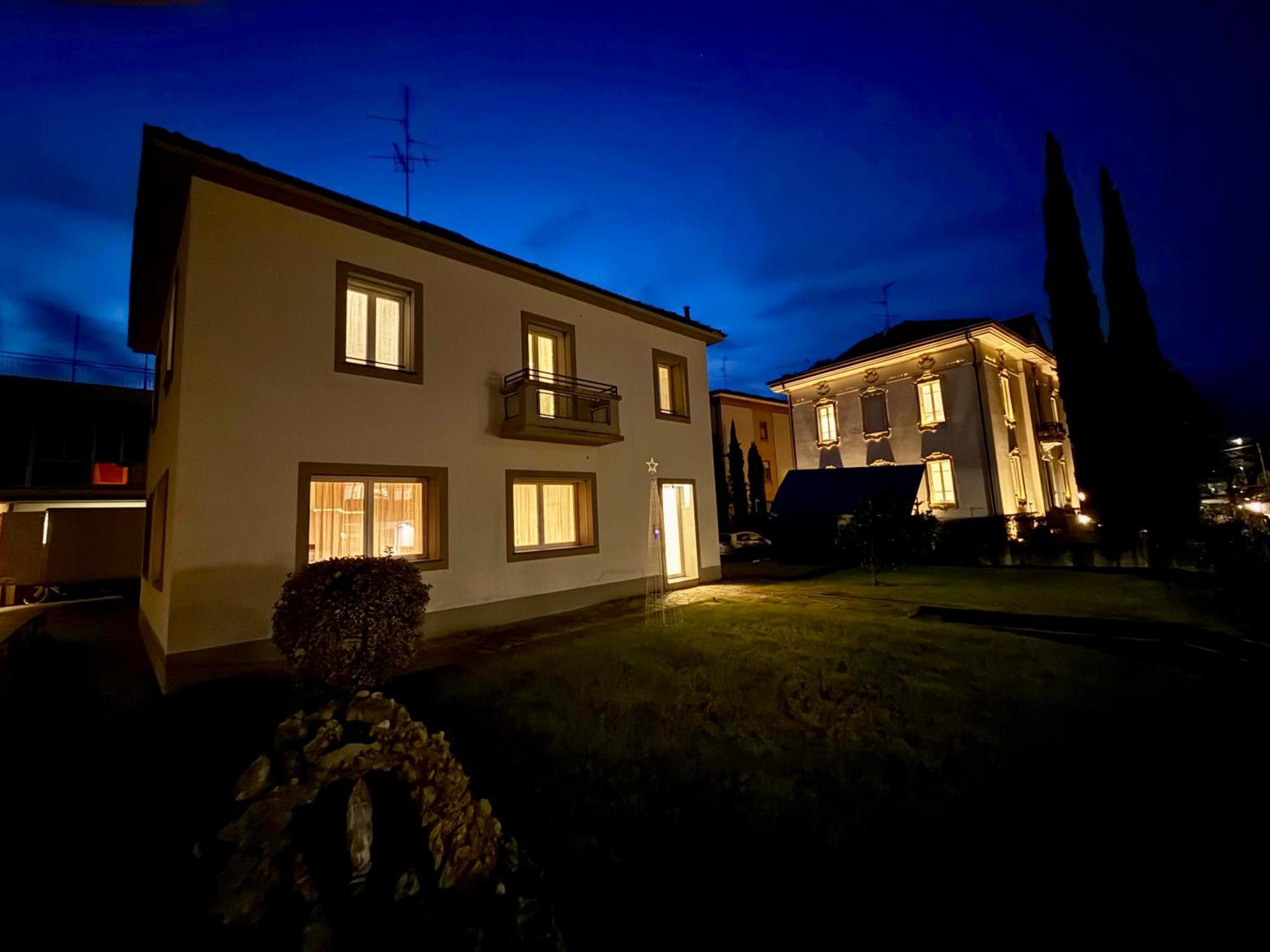 Villa Manzoni Meda Kültér fotó